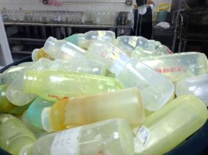 Baby bottles, 1500 pr. day.